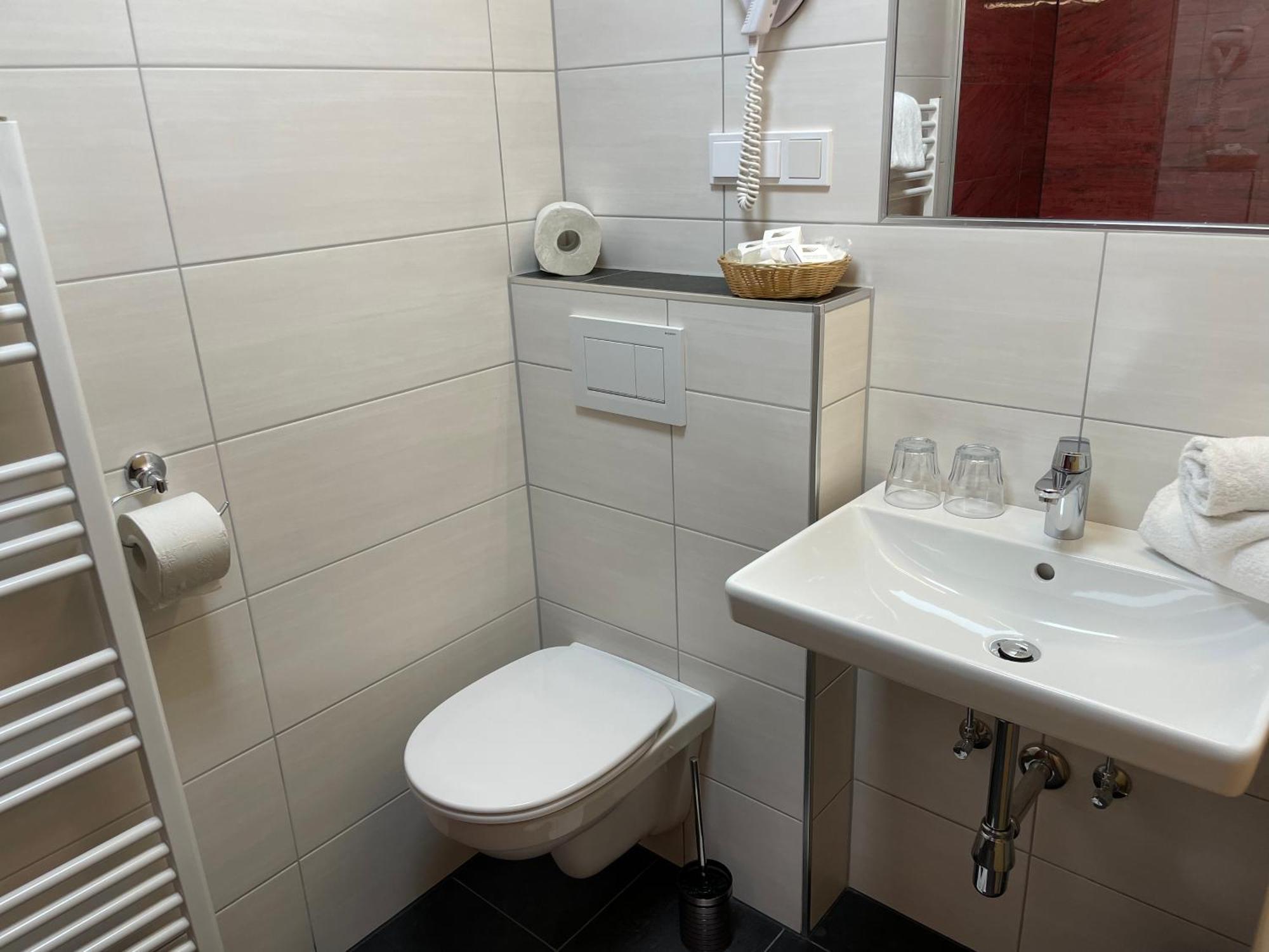 Hotel Restaurant Gasthof Michal Gundersheim Zewnętrze zdjęcie